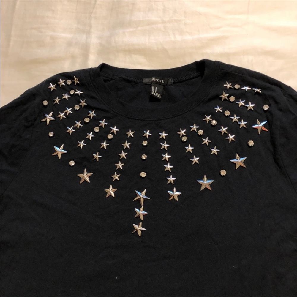 T-shirt with silver stars and bling